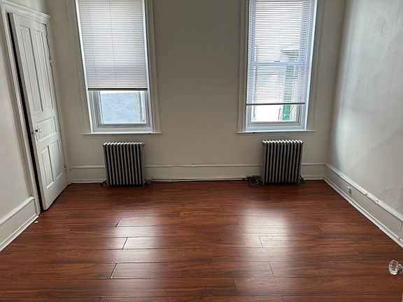 4th image of 5529 W Girard Ave #1
