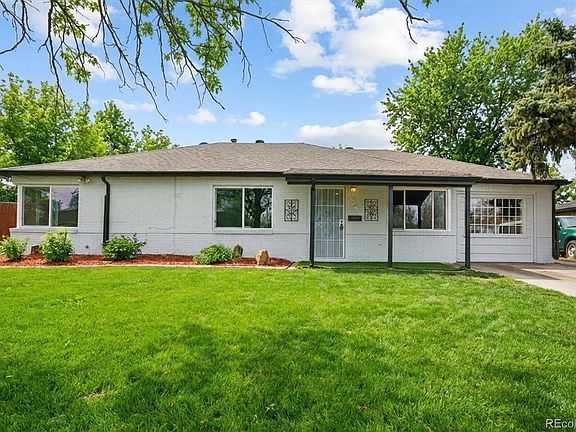 2nd image of 901 Racine Street