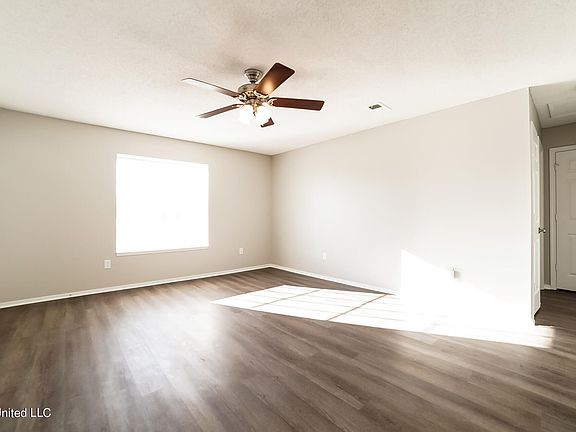 4th image of 4176 Anderton Blvd
