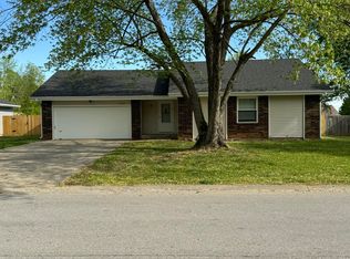 3131 W Roxbury St, Springfield, MO 65807