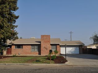 230 N Canby St, Tulare, CA 93274