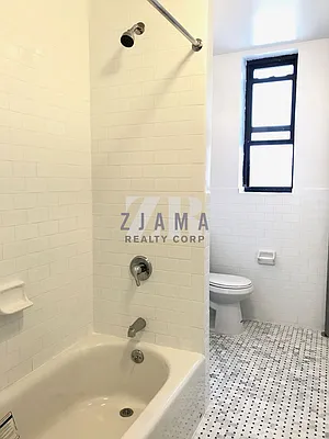 Rented by Zjama Realty Corp | media 6