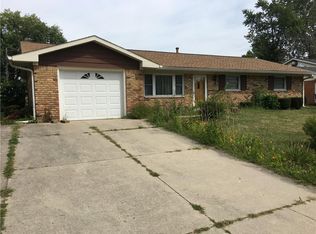 9104 E Mercury Dr, Indianapolis, IN 46229