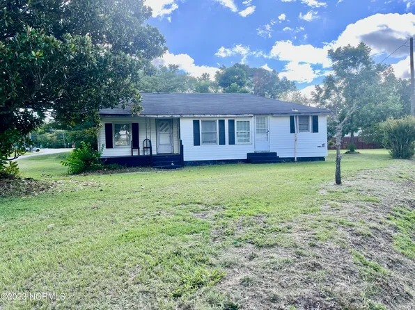 211 Tucker Street, Grifton, NC 28530
