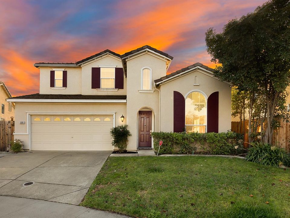 1st image of 225 Amatrene Ct
