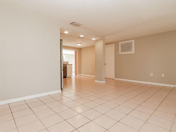5th image of 4914 Guardian Ave