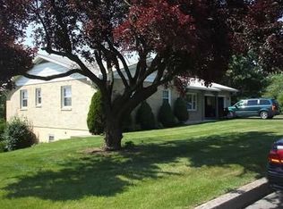 9 Summit Mnr, Lewistown, PA 17044