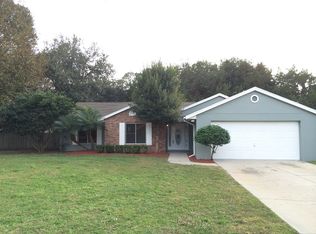 103 1st St, Tavares, FL 32778