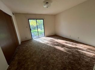 706 Devonshire Dr #A, Celina, OH 45822