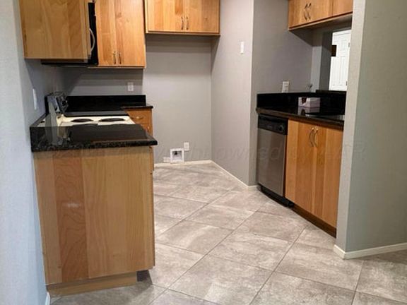 5th image of 1801 Steeplechase Dr APT 202