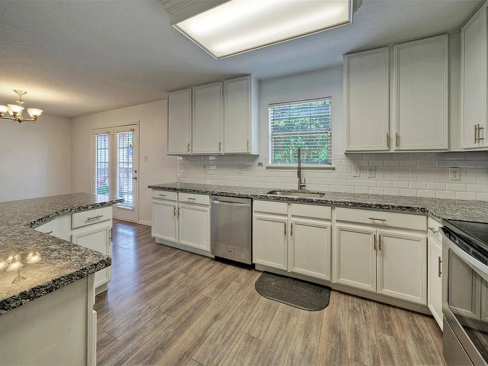 140 Plum Path