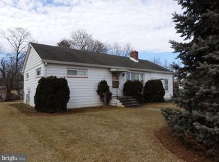 5 Glade Rd, Walkersville, MD 21793