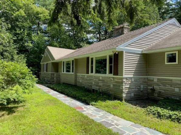 11 Knight Street, Sanford, ME 04073