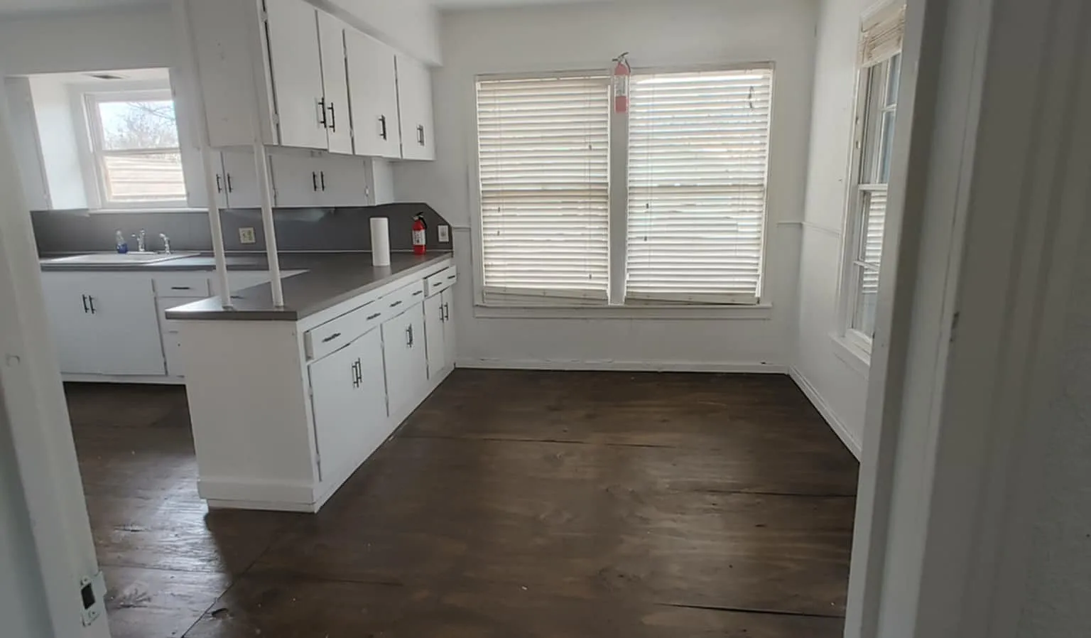 3 bed, 1309 sqft, $1,199 — Photo 3