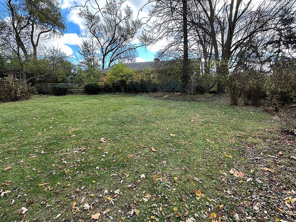 2nd image of 11523 79th St
