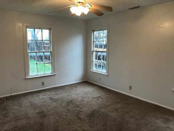 5th image of 1641 Portland Ave