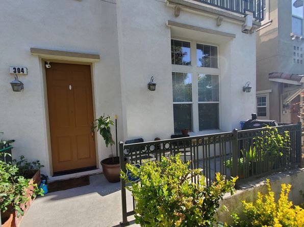 304 Heritage View Ter