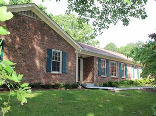 2173 Valley Creek Cir, Snellville, GA