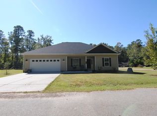 106 Tideland Ct, Bonneau, SC 29431