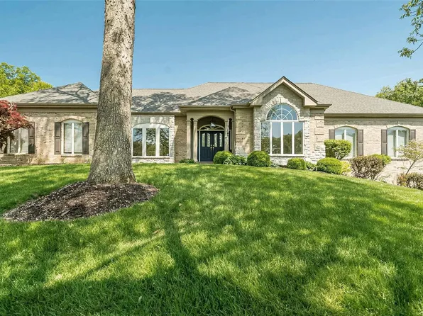 9181 Fox Bridge Dr, Saint Louis, MO 63127
