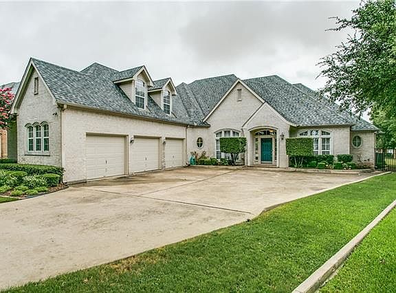 2nd image of 6353 Skylark Cir