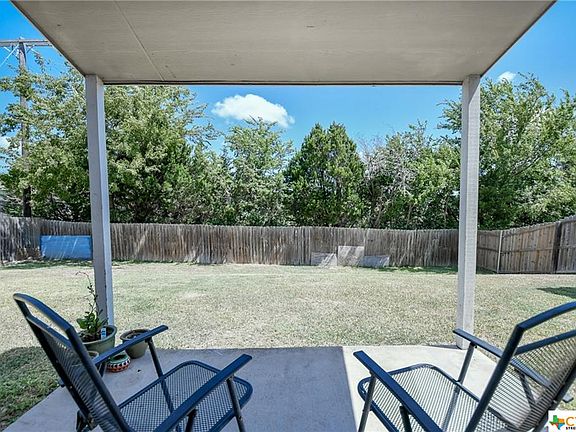 4th image of 3811 Latigo Dr