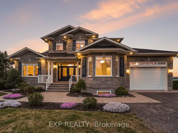 3605 Front Rd, East Hawkesbury, ON K6A 2W5