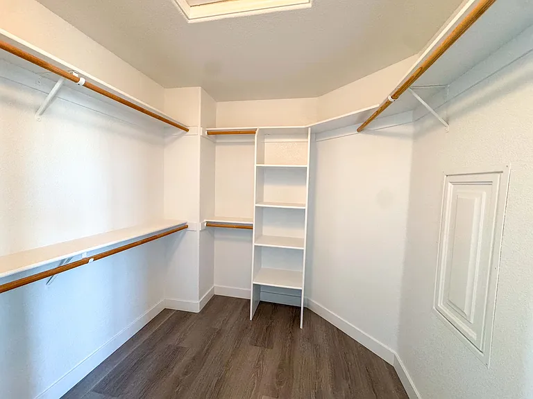 1033 Chenin Blanc St — Photo 11