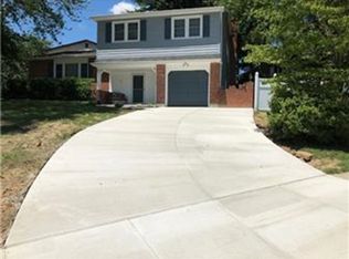 2 Embry Ct, Newark, DE 19711