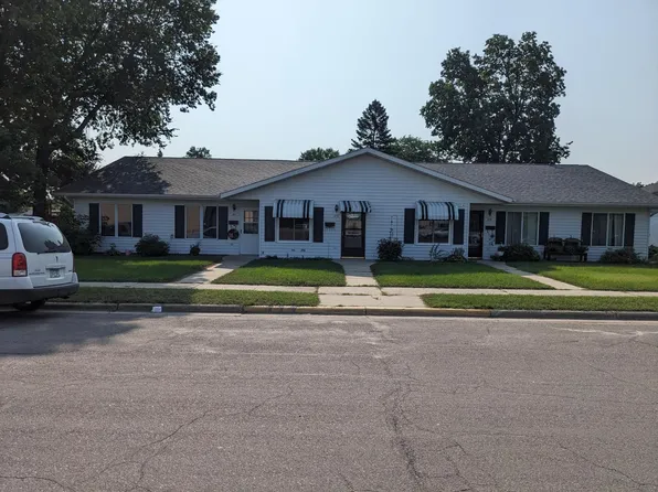 213 12th St S, Benson, MN 56215