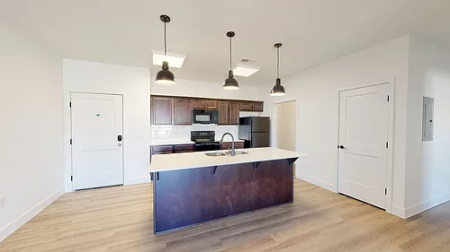 River Ranch Apartments Photo 1