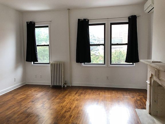 5th image of 74 Norman Ave #2