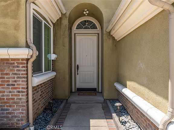 4th image of 2716 Starpine Dr