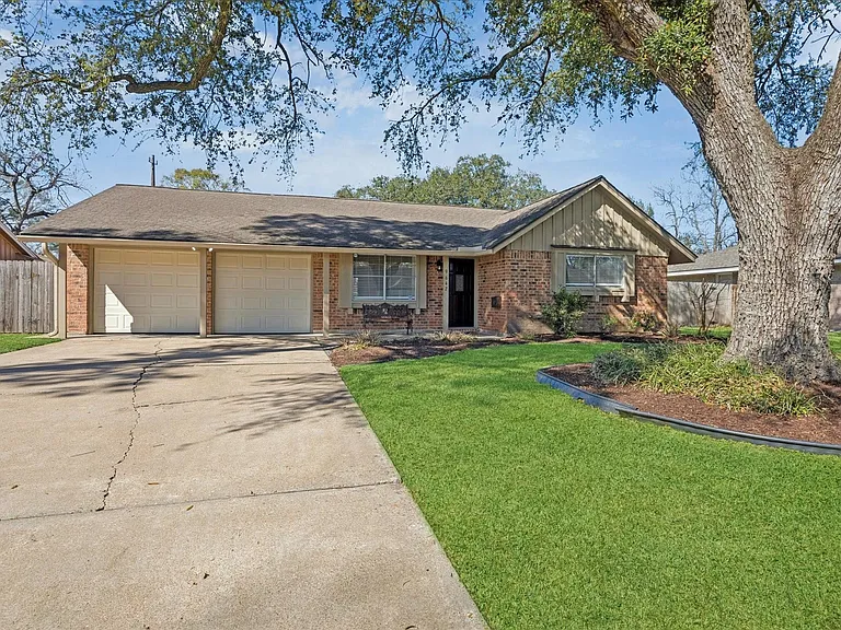9642 Judalon Ln — Photo 1