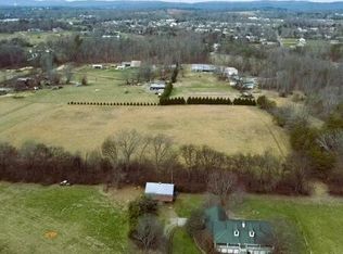 Dixon Farm Rd, Walland, TN 37886