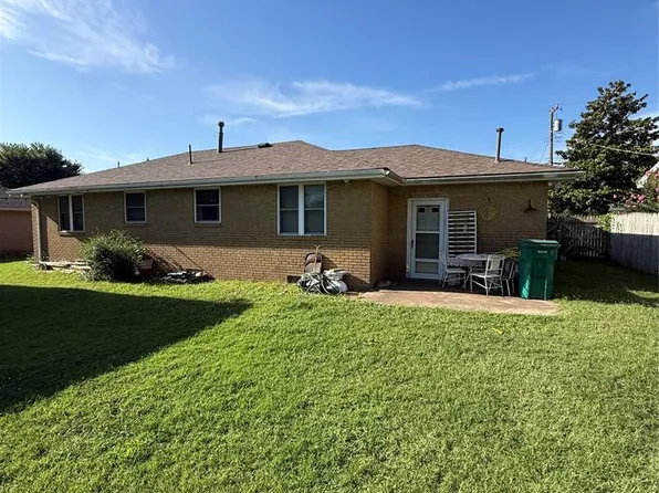 8713 NE 25th St, Spencer, OK 73084