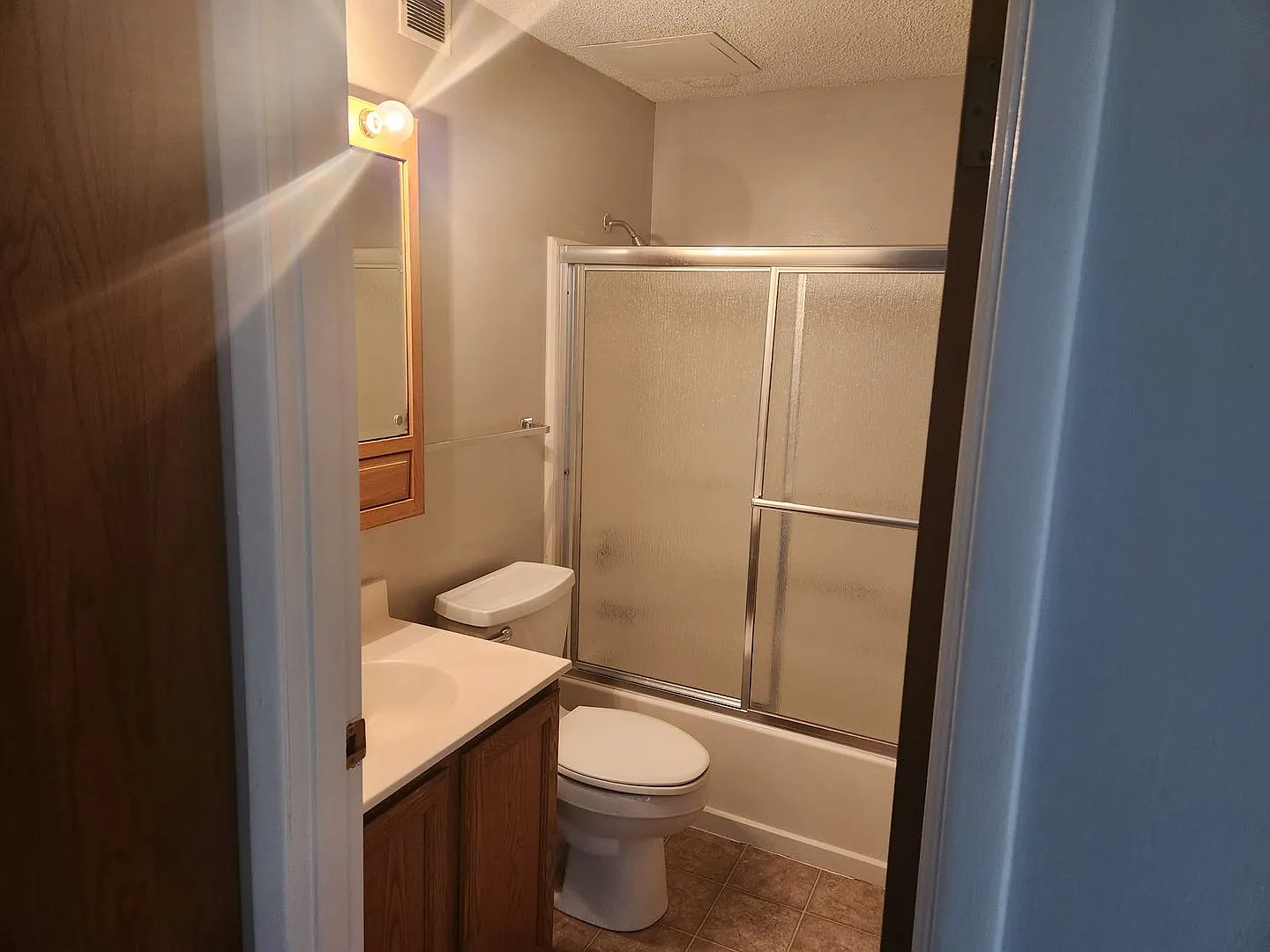 Pleasant Court Apartments — Photo 3