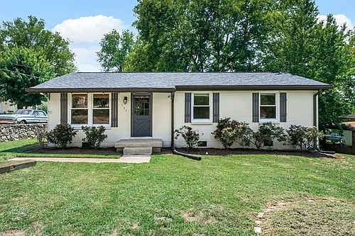 205 Cedar Dr Photo 1