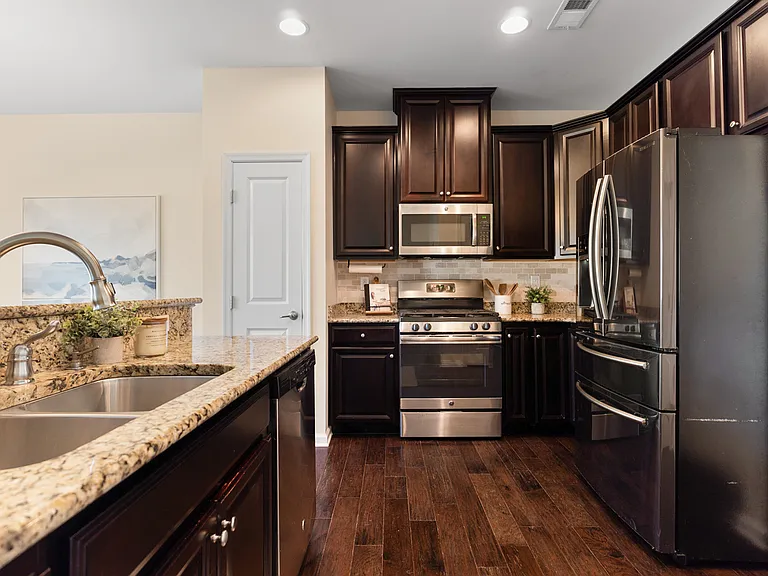 3525 Hornets Nest Way — Photo 4