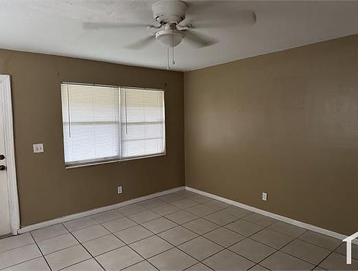 4th image of 6131 Eaton St