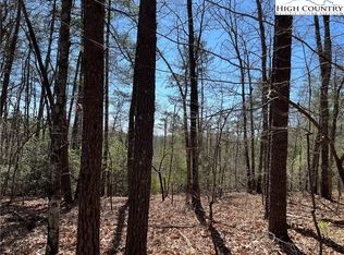 2500 Playmore Beach Road, Lenoir, NC 28645