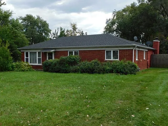15 E 13th Pl photo 1