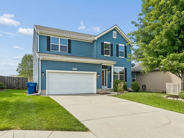 15915 Filmore Cir — Photo 1