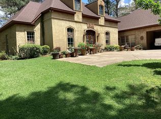 386 Lakeshire Trl, Canton, MS 39046