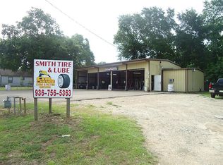 511 Silverdale Dr, Conroe, TX 77301