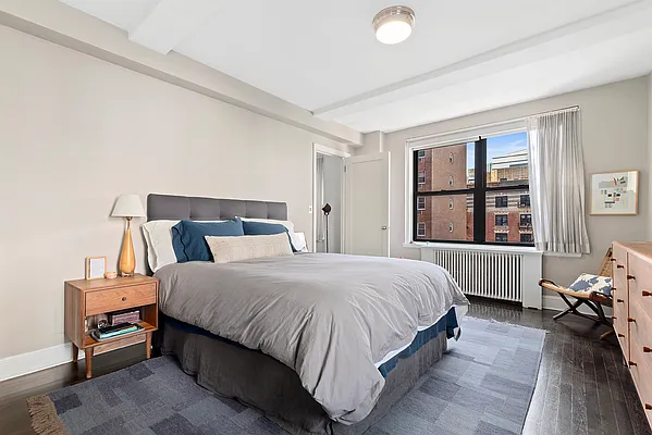 Sold by Compass | media 5