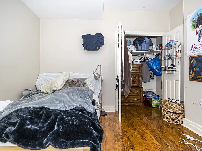 155 Robert St #B — Photo 6