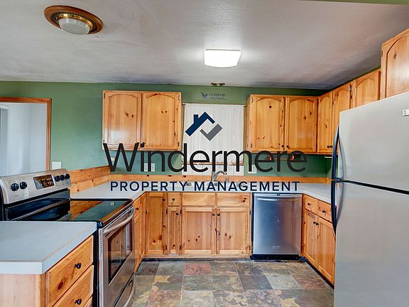 2nd image of 1272 Highland Dr