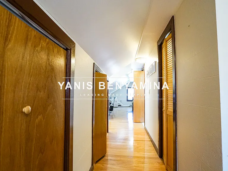 59 Court St #59 — Photo 31