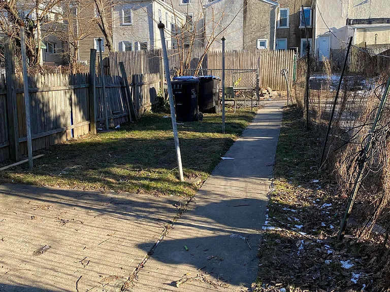 528 Norris St — Photo 11